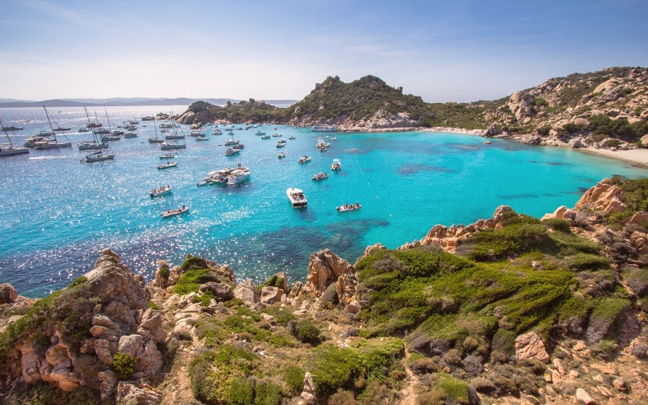 Maddalena-sardaigne-eau-turquoise-italie