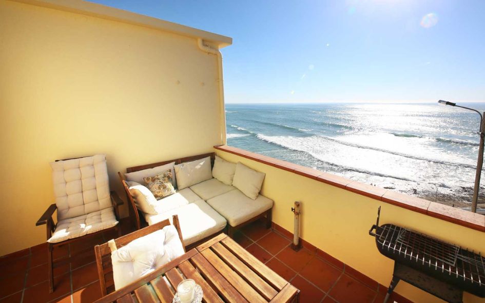 Appartement arriba deux acces direct vue mer