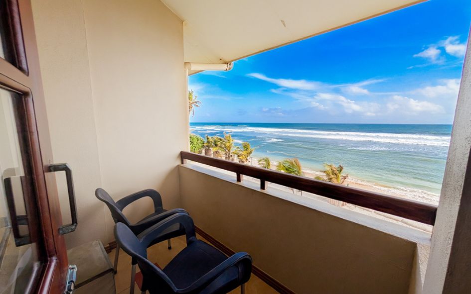 Hotel Insight Resort balcon de la chambre deluxe vue sur la mer