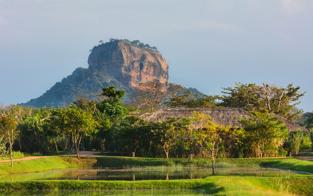 rocher-sigiriya-sri-lanka