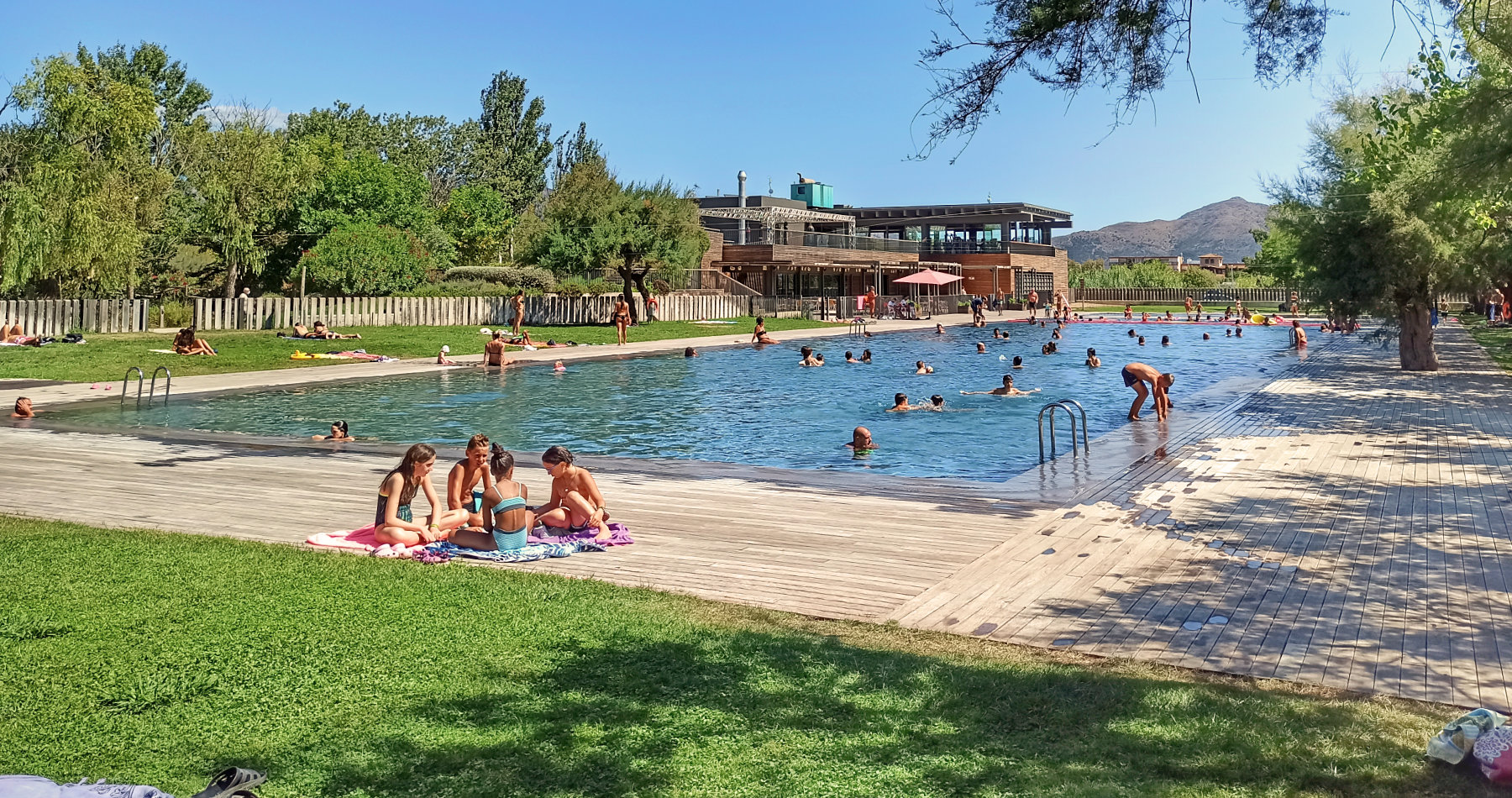 Empuriabrava-rubina-resort-piscine