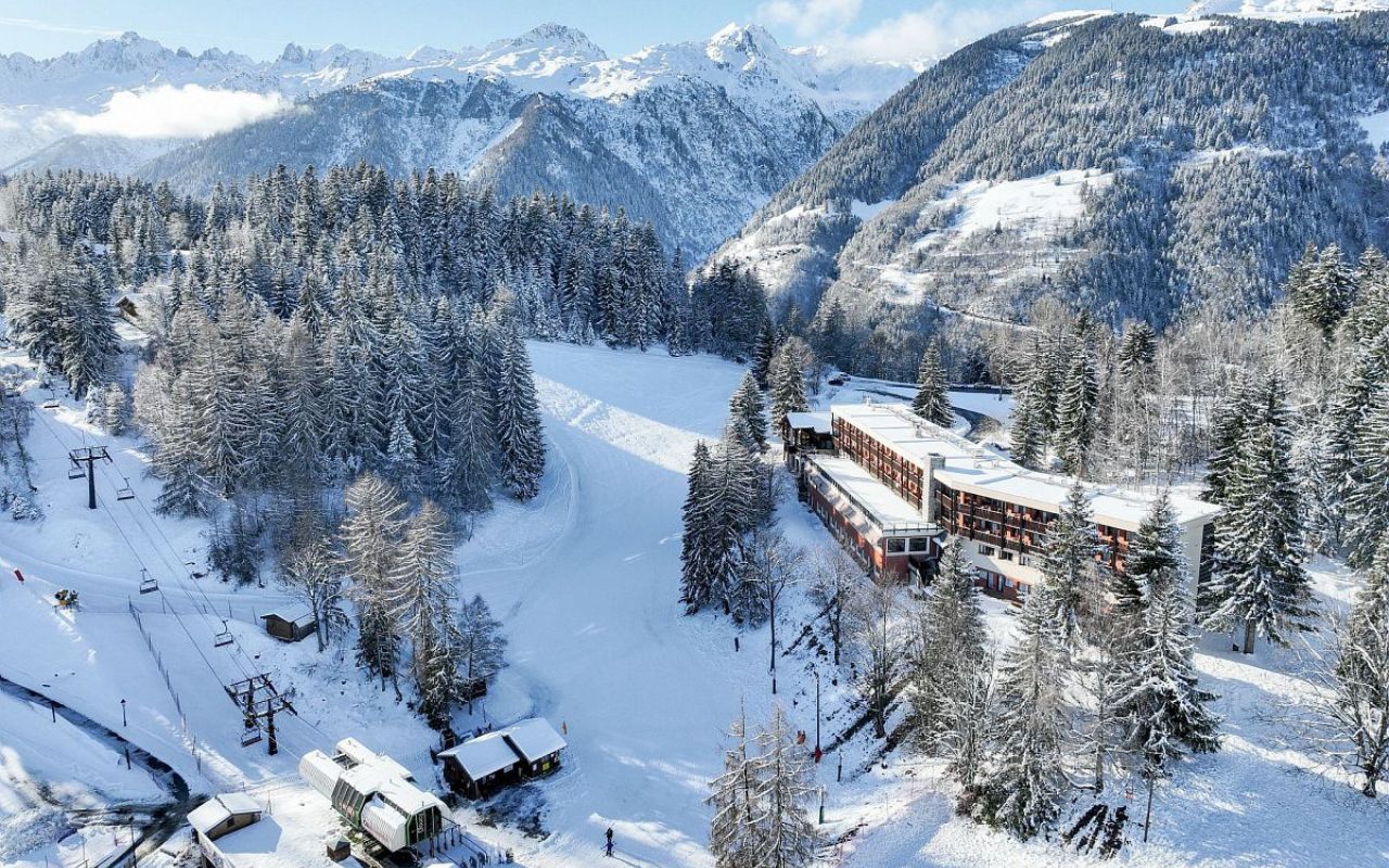 village-vacances-de-Doucy-Valmorel-aux-bords-des-pistes